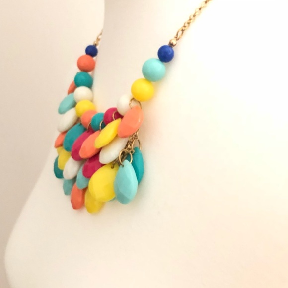 multi color beaded necklace - Picture 5 of 5